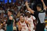 🏀斯图尔特16+6+5 杨14+5 美国女篮大胜澳大利亚进决赛